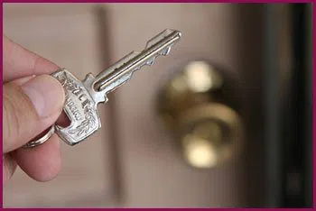Riverton NJ Locksmith Store Riverton, NJ 856-350-5044 - 14-unlock-door